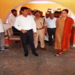 Hardoi News: मतदान के संबंध में दी जा रही सारी बारीकियों को भली भांति समझेः- जिला निर्वाचन अधिकारी