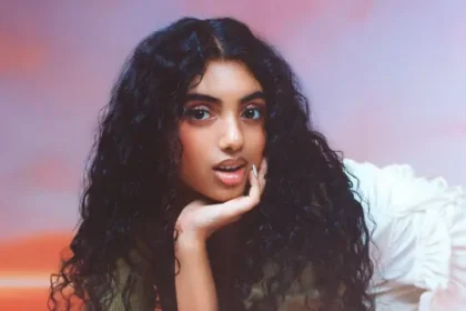 हार्वर्ड यूनिवर्सिटी ने अभिनेत्री अवंतिका विंदपु को 'साउथ एशियन पर्सन ऑफ द ईयर' पुरस्कार से किया सम्मानित