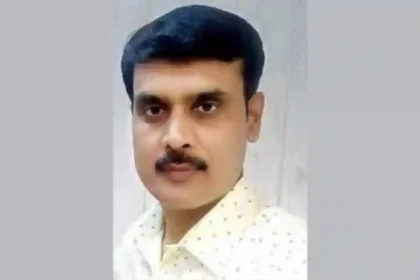 पंजीकृत छात्र/छात्राओं को टेबलेट वितरण 20 अगस्त को किया जायेगा:- जिलाधिकारी 20 Hardoi: फूड स्टाल, खाद्य पदार्थ, पेयजल व स्वास्थ्यवर्धक पेय पदार्थ की दुकानें लगवायें- डीएम