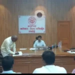 Hardoi News: जिलाधिकारी ने की नगर निकायों की समीक्षा
