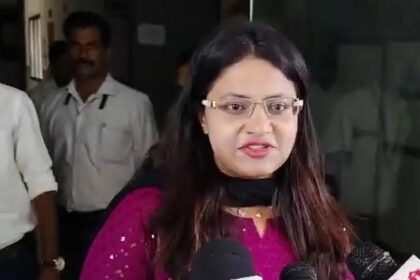 विवादों में घिरीं प्रशिक्षु IAS Pooja Khedkar, कहा-मीडिया को बयान देने के लिए अधिकृत नहीं, जो भी बयान दूंगी, कमेटी को दूंगी
