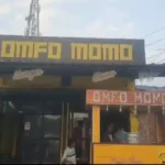 Hardoi: ओमफो मोमो रेस्टोरेंट में चिली पोटेटो में निकले तले कीड़े