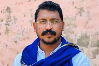 नगीना सांसद चन्द्रशेखर रावण पहुंचे अयोध्या, बोले– बुलडोजर एक्शन मामले में प्रदेश सरकार पर सुप्रीम कोर्ट का तमाचा