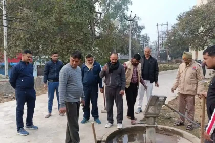 Hardoi News: प्रभारी निरीक्षक सहित स्टॉफ ने थाना परिसर की सफाई कर चमकाया थाना