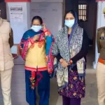 हरदोई में घूस मांगने के आरोप में 2 स्टाफ नर्स गिरफ्तार, एंटी करप्शन ने कोर्ट के सामने किया पेश