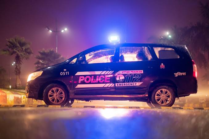 मेरठ में चेकिंग अभियान में ड्यूटी के दौरान सोते मिले यूपी 112 के पुलिसकर्मी, एसएसपी ने की कारवाई, 8 पुलिसकर्मी सस्पेंड