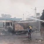 जयपुर-अजमेर हाईवे पर LPG टैंकर में ब्लास्ट, करीब 40 गाडियाँ जलकर राख; एक फैक्ट्री भी चपेट में, 11 की जिंदा जलकर मौत