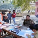 Hardoi News: प्रभारी निरीक्षक की अध्यक्षता में हुआ थाना समाधान दिवस का आयोजन