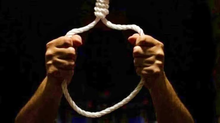 Etawah News: वन स्टॉप सेंटर में फाँसी पर लटक कर लड़की ने दे दी जान