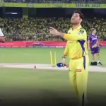 CSK vs KKR: खूब जमा रंग जब 683 दिन बाद टॉस के लिए उतरे धोनी, IPL इतिहास के सबसे उम्रदराज कप्तान बने महेंद्र सिंह धोनी