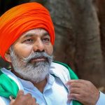 तिहरे हत्याकांड को लेकर सक्रिय हुआ किसान आंदोलन, राकेश टिकैत पहुंचे फतेहपुर
