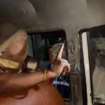 मोबाइल तोड़ दूंगी!" - अलीगढ़ की सास और दामाद की लव स्टोरी का वीडियो वायरल