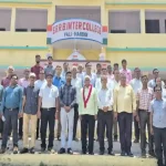 Hardoi News: सेवानिवृत्त कर्मचारी को दी गई भावभीनी विदाई
