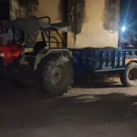 हरदोई के नवादा में मिट्टी खनन करता हुआ एक ट्रैक्टर और दो ट्रालियां पकड़ी गई, सभी को सीज किया गया