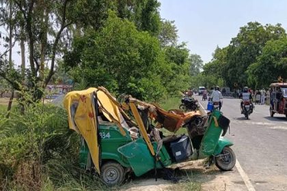 हरदोई में डंपर ने ऑटो में मारी जोरदार टक्कर, भीषण सड़क हादसे में ऑटो सवार 6 लोगों की मौत, 3 लोग घायल