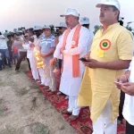 Shahjahanpur News: गंगा दशहरा पर्व के उपलक्ष्य में रामगंगा पर हुई भव्य गंगा आरती