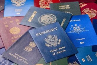 Henley Passport Index 2025: 20 साल में पहली बार अमेरिकी पासपोर्ट टॉप-10 से बाहर