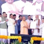 यूपी की छवि बदलेंगे…', सीएम योगी ने बांटे 72 परिवारों को फ्लैट, कहा 2017 में ही तय किया था कि गरीबों का शोषण करने वालों को छोड़ेंगे नहीं..