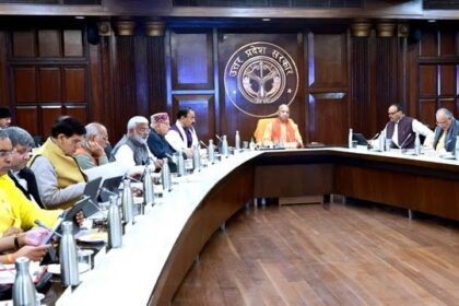 योगी आदित्यनाथ सरकार : उत्तर प्रदेश में दिव्यांगों को राहत, पर्यटन को बढ़ावा, 19 प्रस्तावों पर मुहर, जानिए क्या-क्या हुआ मंजूर…