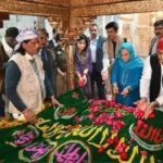 आगरा की हजरत सलीम चिश्ती की दरगाह पहुंचे सपा प्रमुख अखिलेश यादव, अखिलेश संग पत्नी डिंपल यादव और जया बच्चन भी रहीं मौजूद